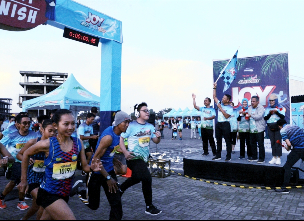 Pangdam XII/Tpr Lepas Joy Run Walk Shop Kubu Raya