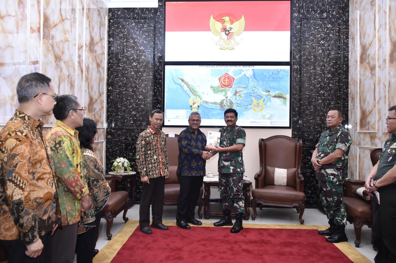 Panglima TNI Terima Audiensi Ketua KPU