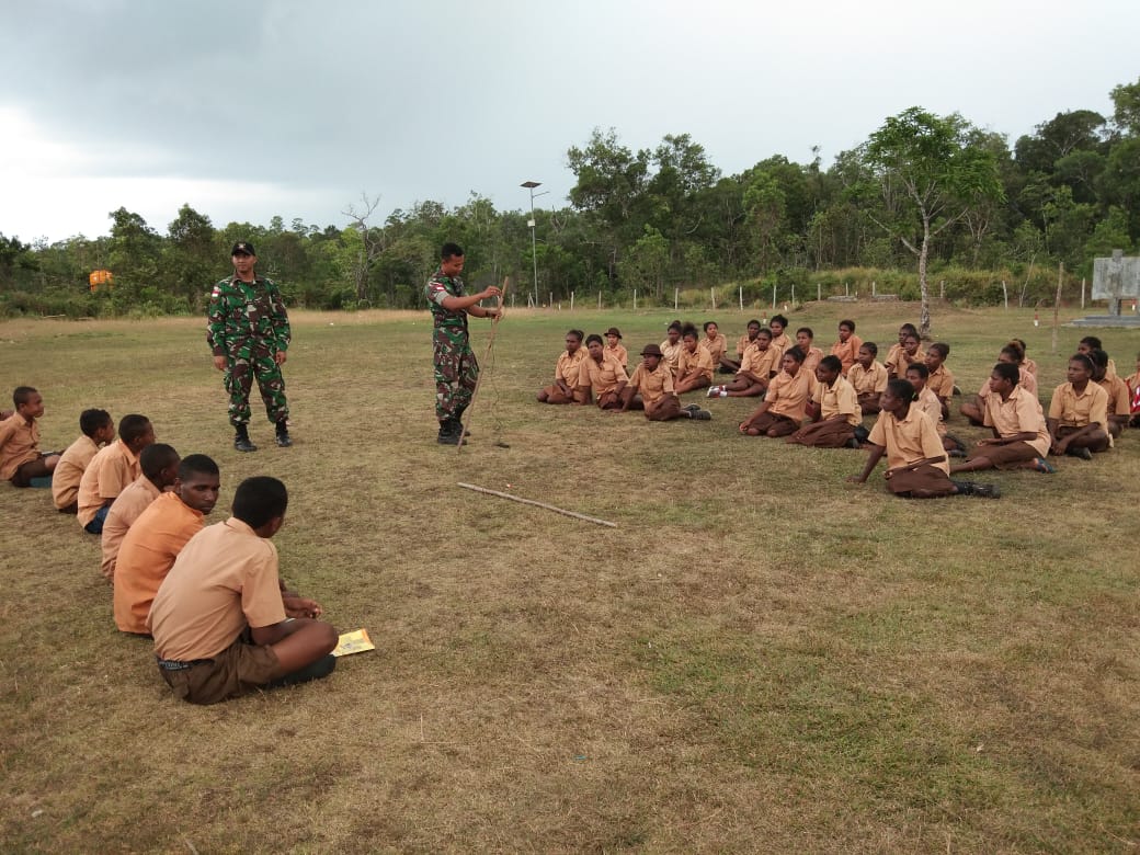 Satgas Yonif 411 Kostrad Bentuk Karakter Pelajar di Tapal Batas