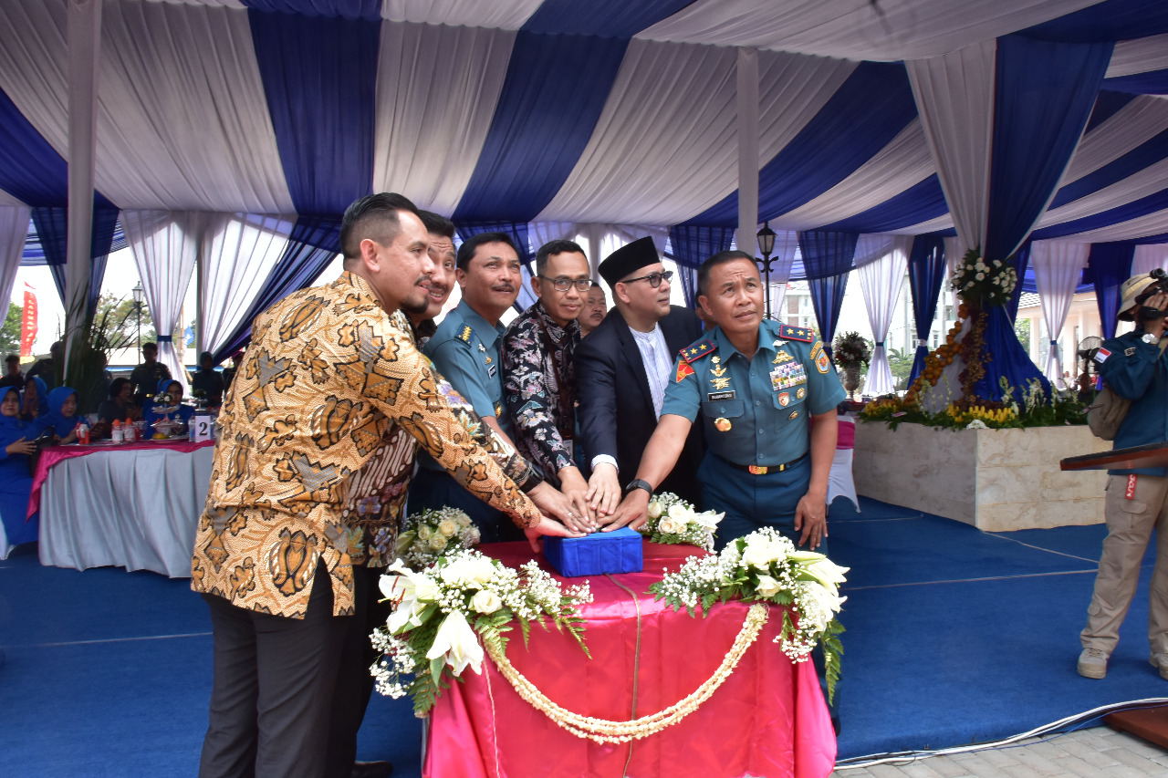 Kasal Resmikan Masjid Ar Rahman di Ksatrian Marinir Baroto Sardadi