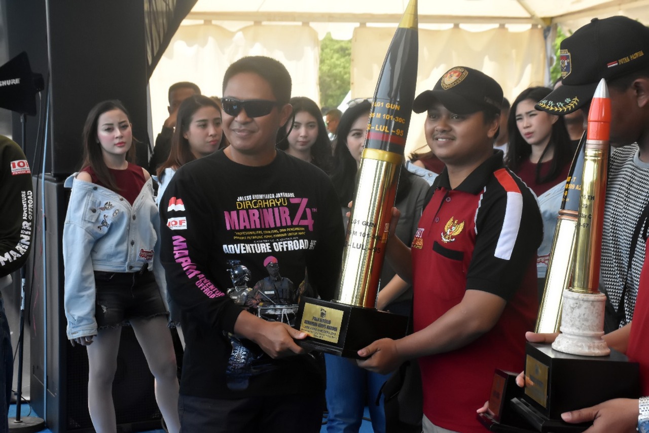 Danpasmar 2 Tutup lomba Keterampilan Baris Berbaris