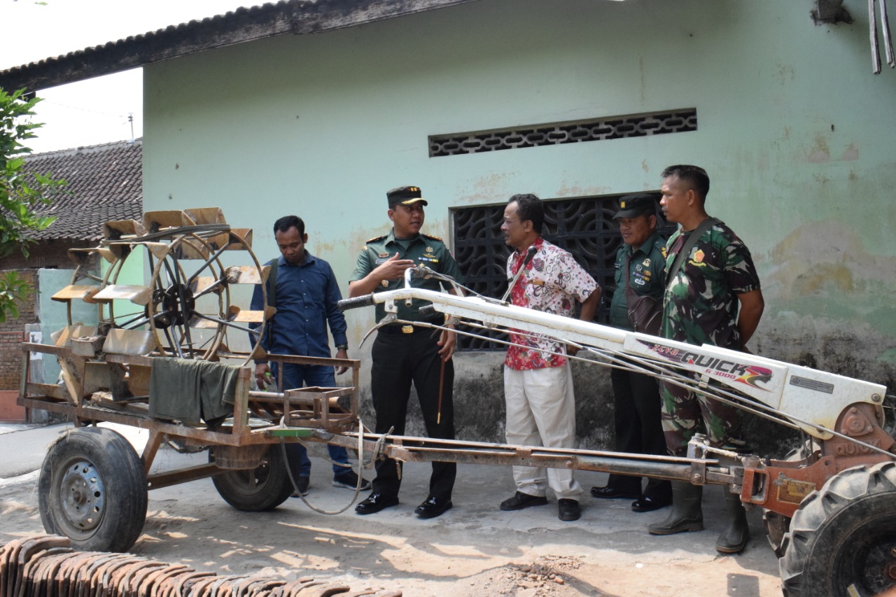 Dandim Klaten Cek Kondisi Alsintan