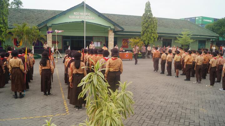 Ratusan Pramuka Saka Wira Kartika Ikuti Persami di Makodim Surabaya Utara