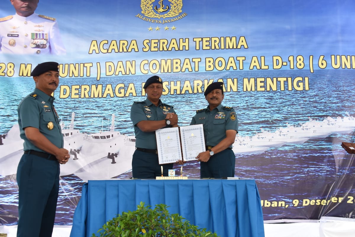 Kasal Resmikan 4 Unit KAL 28 M Aluminium dan 6 Unit Combat Boat AL D-18 Milik TNI AL