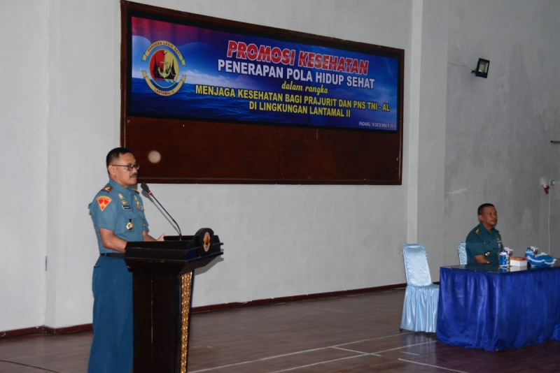 Prajurit Lantamal II Padang Mendapatkan Ceramah Penerapan Pola Hidup Sehat