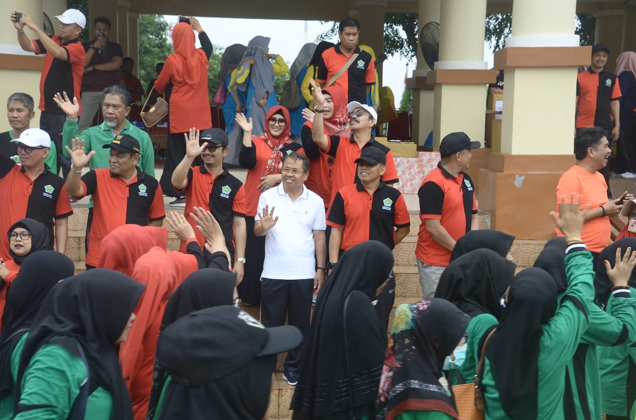 Dandim 1407/Bone Hadiri Pelepasan Jalan Santai Kerukunan