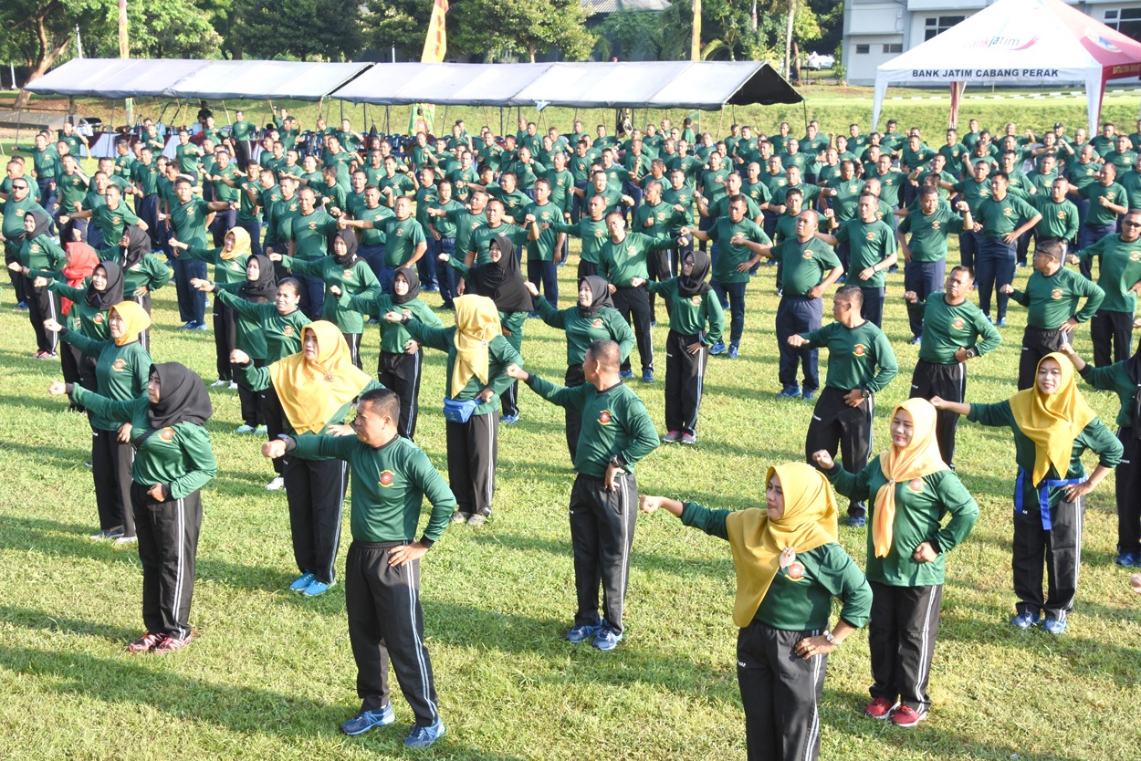 Meriahkan HUT ke 43 ,Kolatmar Gelar Olahraga Bersama