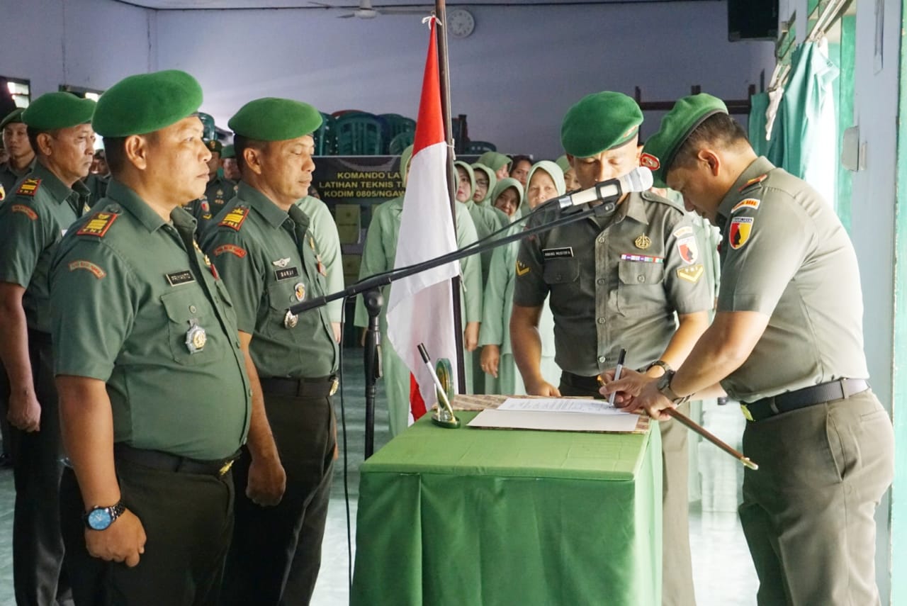 Dandim Ngawi Pimpin Serah Terima Jabatan Danramil