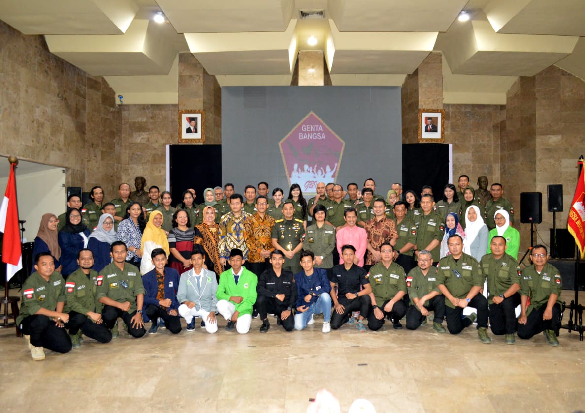 Kapusjarah TNI Lantik 46 Pengurus Komunitas Genta Bangsa 2020-2025