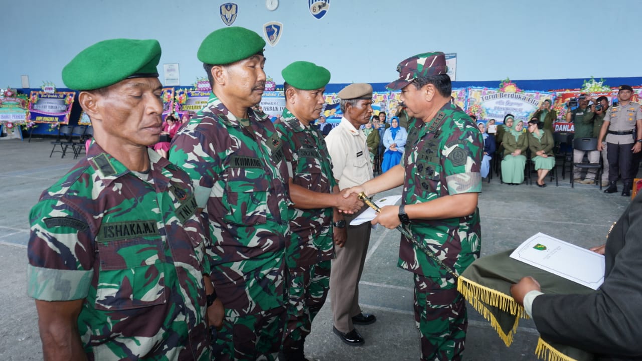 Panglima TNI Lepas Jenazah Kecelakaan Helikopter Mi-17