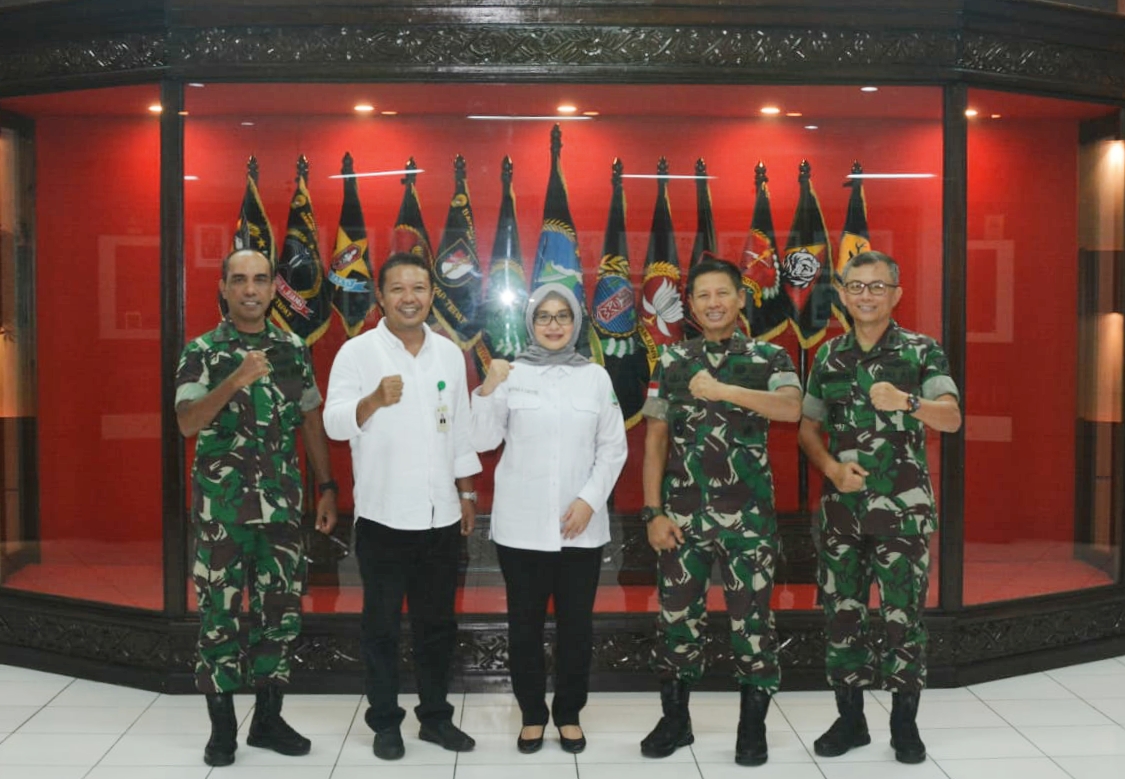 Pangdam XII/Tpr Terima Kunjungan dari Deputi III BRG RI