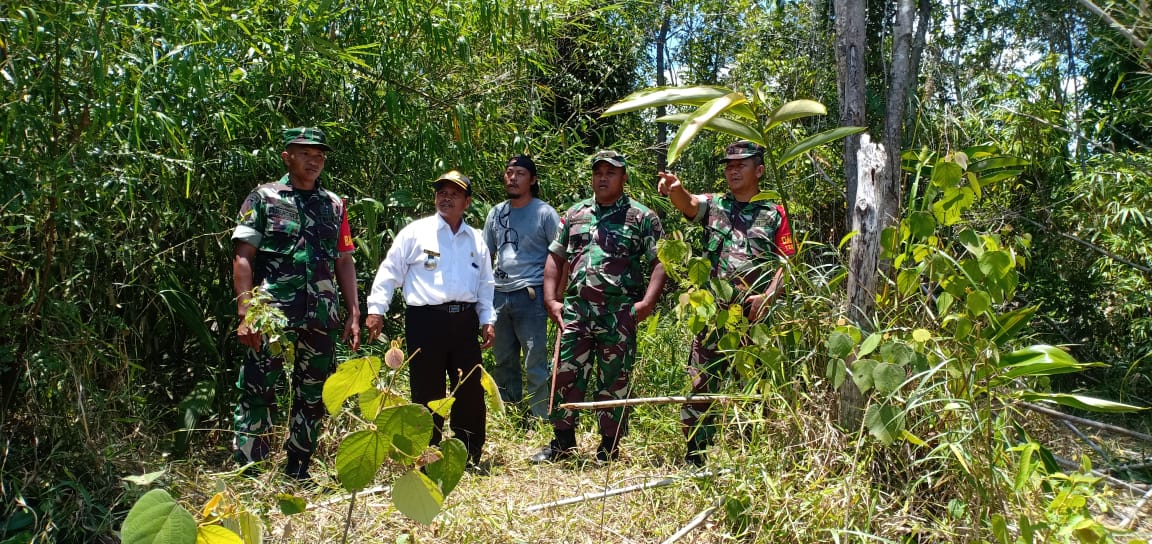 Dandim 1202/Skw Tinjau Lokasi Rencana Pembangunan Koramil Siding