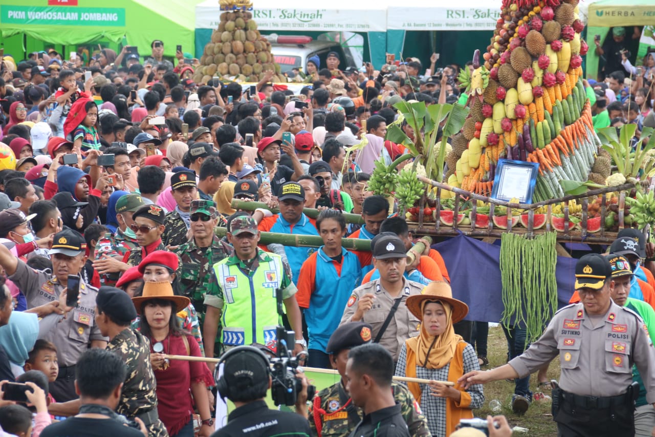 Kodim 0814 Jombang Sukseskan Pesta Kenduri Durian