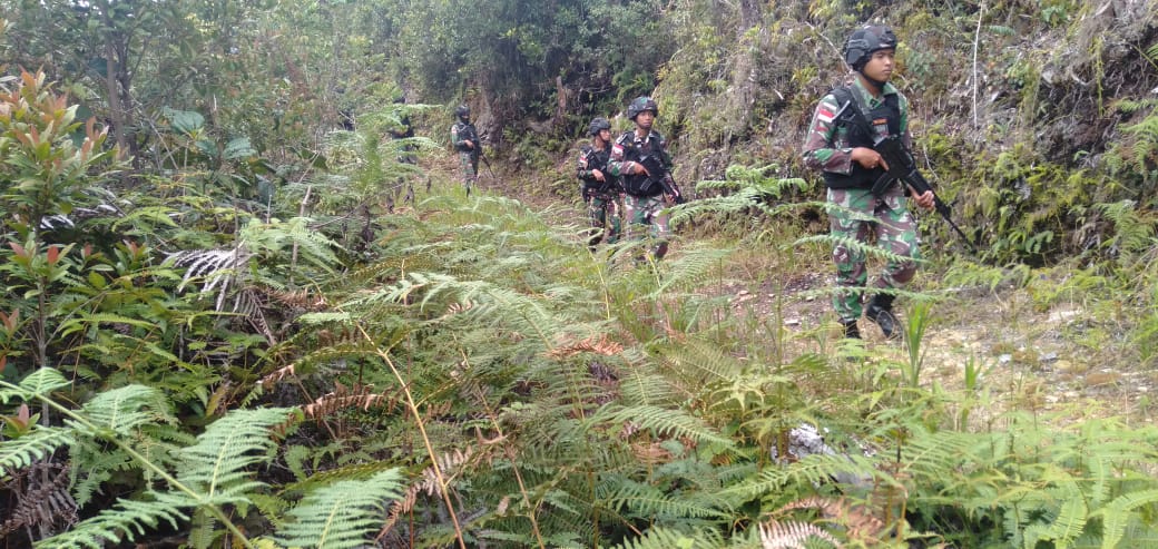 Ciptakan Keamanan, Pos Kiwirok Satgas 509 Patroli