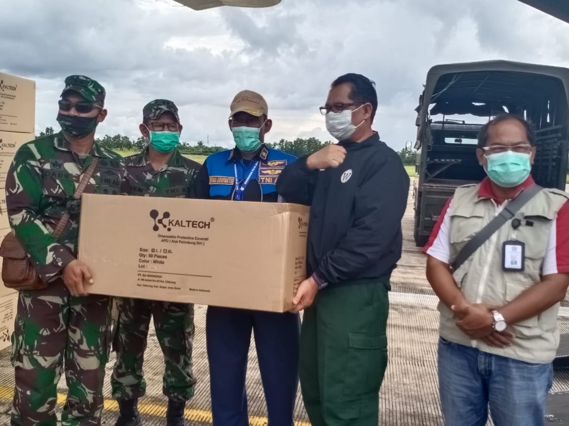 Kodam XII/Tpr Serahkan APD Bantuan Kemenkes RI Kepada Dinas Kesehatan