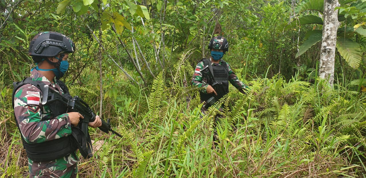 Ciptakan Kondisi Aman, Pos Towe Hitam Satgas 509 Patroli