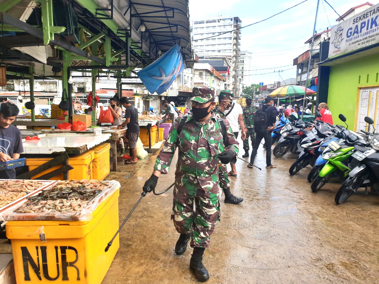 Peringati Hari Jadi Ke-62, Kodam XII/Tpr Gelar Penyemprotan Disinfektan Massal