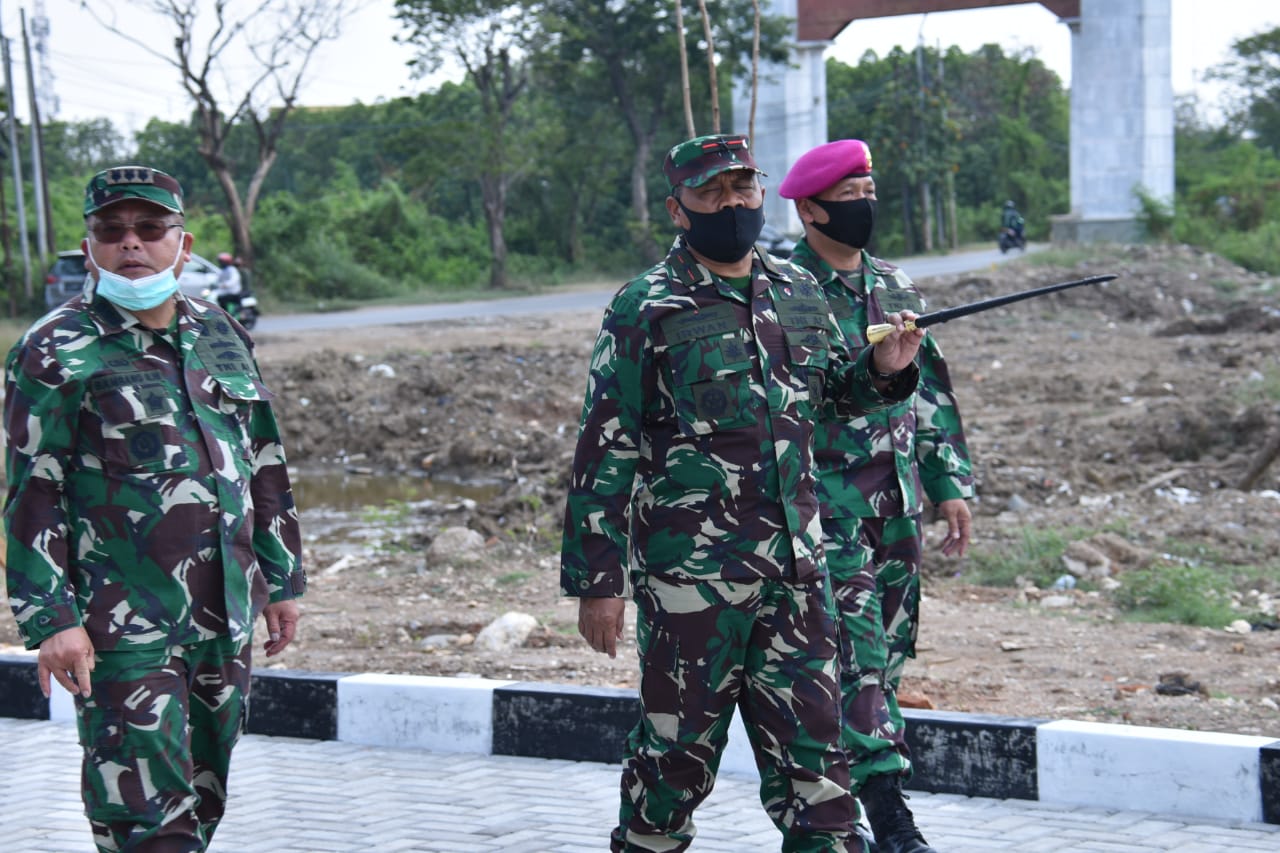 Panglima Kolinlamil Tinjau Lahan Marunda Instruksikan Bangun Sarpras Prajurit