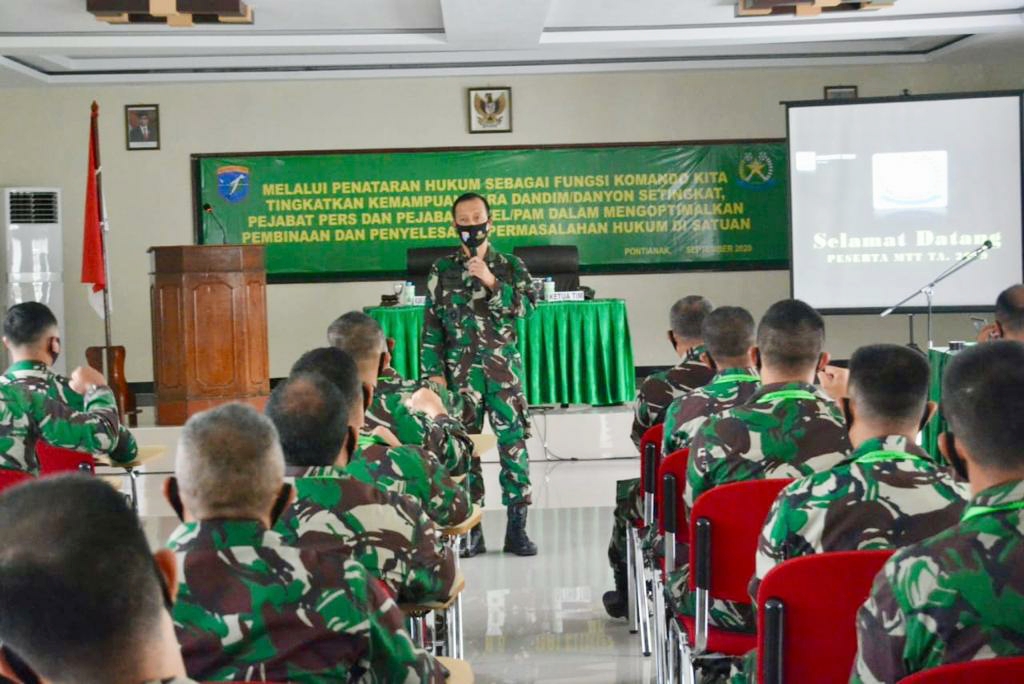 Kumdam XII/Tpr Selenggarakan Penataran Hukum