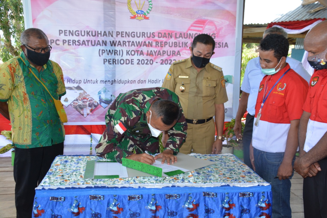 Launching DPC PWRI Kota Jayapura, Berikut Pesan Kasrem 172/PWY