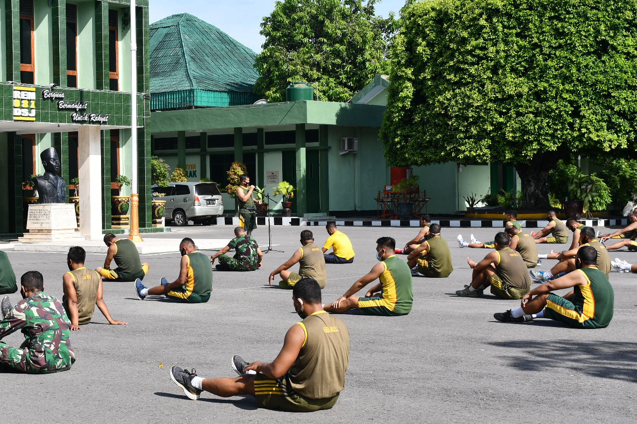 Kasrem 081/DSJ Ingatkan Anggotanya Pandemi Covid-19 Belum Berakhir