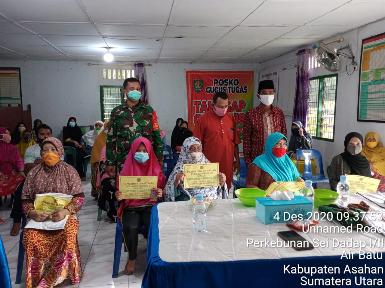 Penyaluran BLT-DD Diwilayah Kabupaten Asahan Didampingi Personel Jajaran Kodim 0208/Asahan