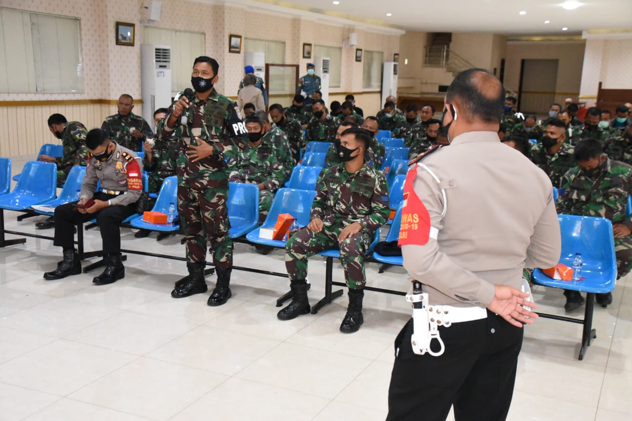 Pengemudi Angkutan Kolinlamil Terima Sosialisasi Keamanan Berkendara