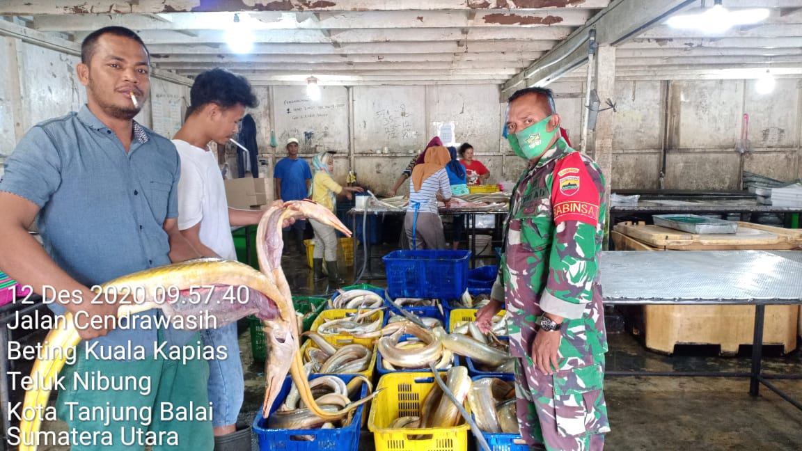 Jalin Silaturahmi Dengan Para Pedagang Oleh Personel Jajaran Kodim 0208/Asahan