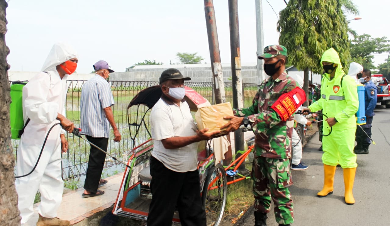 Pantang Menyerah, Kodim 0813 Bersama Tim Gugus Tugas Bojonegoro Lawan Covid-19