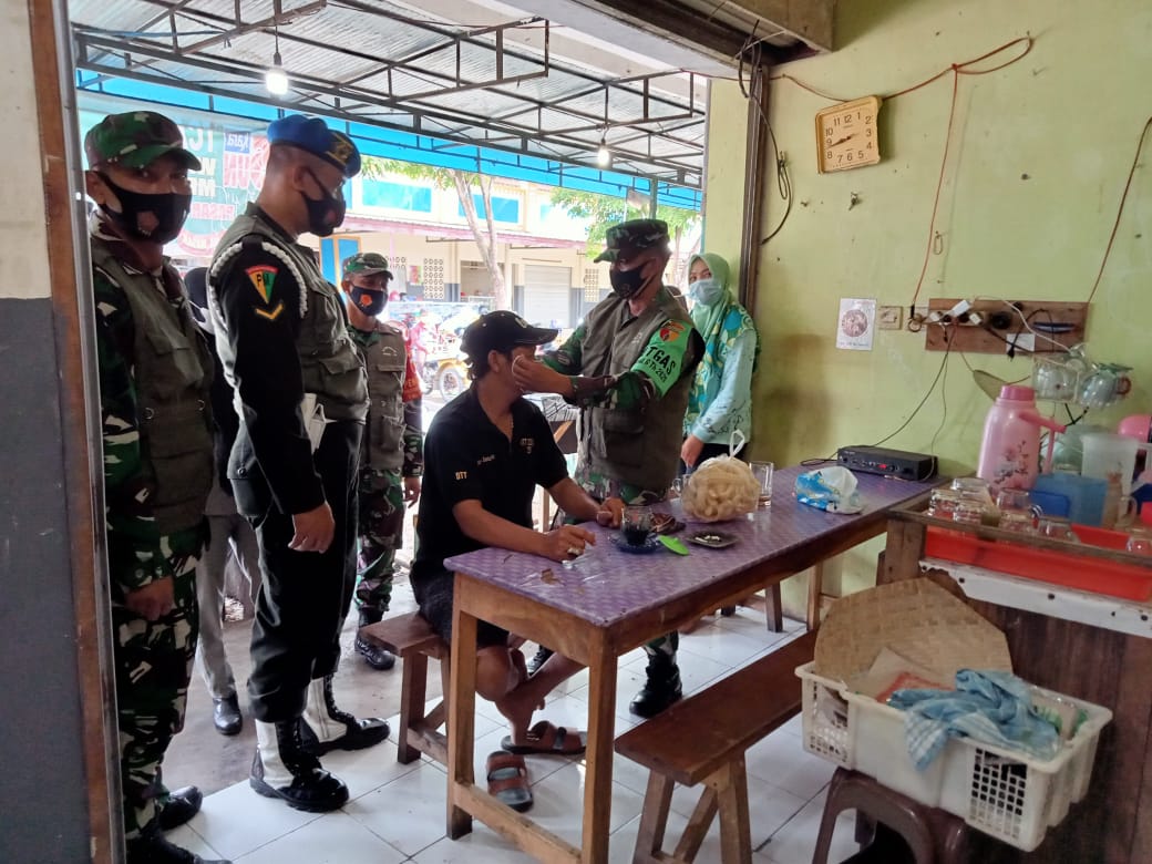 Patroli Bersama Pendisiplinan Protkes Covid 19 Di Wilayah Kab. Pacitan