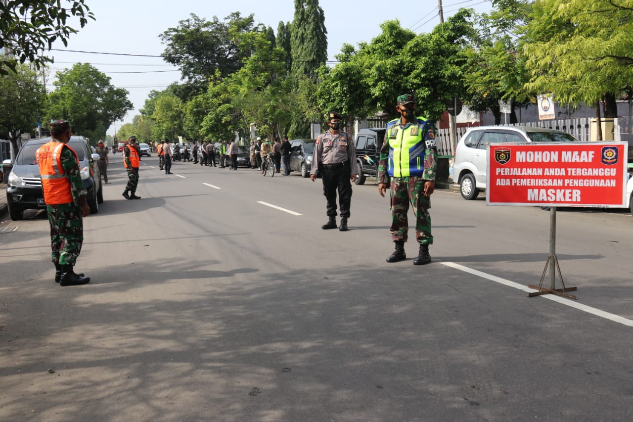 Kodim 0805/Ngawi Bersama Instansi Terkait Gelar Penertiban Penggunaan Masker