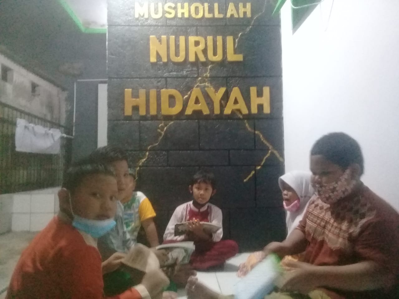 Keceriaan Anak-anak Belajar Al-Qur’an di Musholla Nurul Hidayah