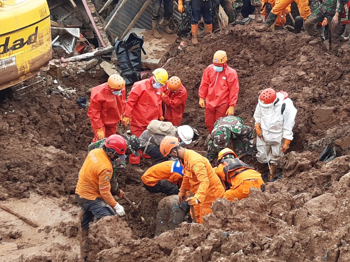 Hingga Hari Kelima Pencarian, 21 Korban Ditemukan Tim SAR Gabungan dalam Keadaan Meninggal Dunia