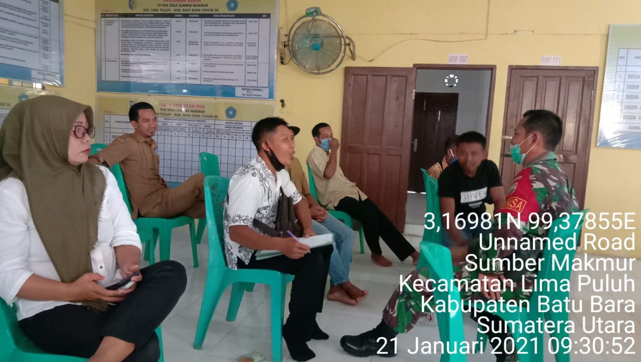 Bangun Sinergitas, Personel Jajaran Kodim 0208/Asahan Laksanakan Komsos Dengan Kepala Dusun