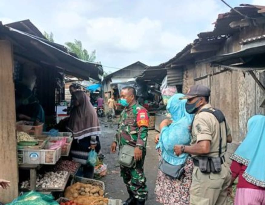 Personel Jajaran Kodim 0208/Asahan Laksanakan Komsos Dan Sekaligus Berikan Edukasi Covid-19 Diwilayah Binaan