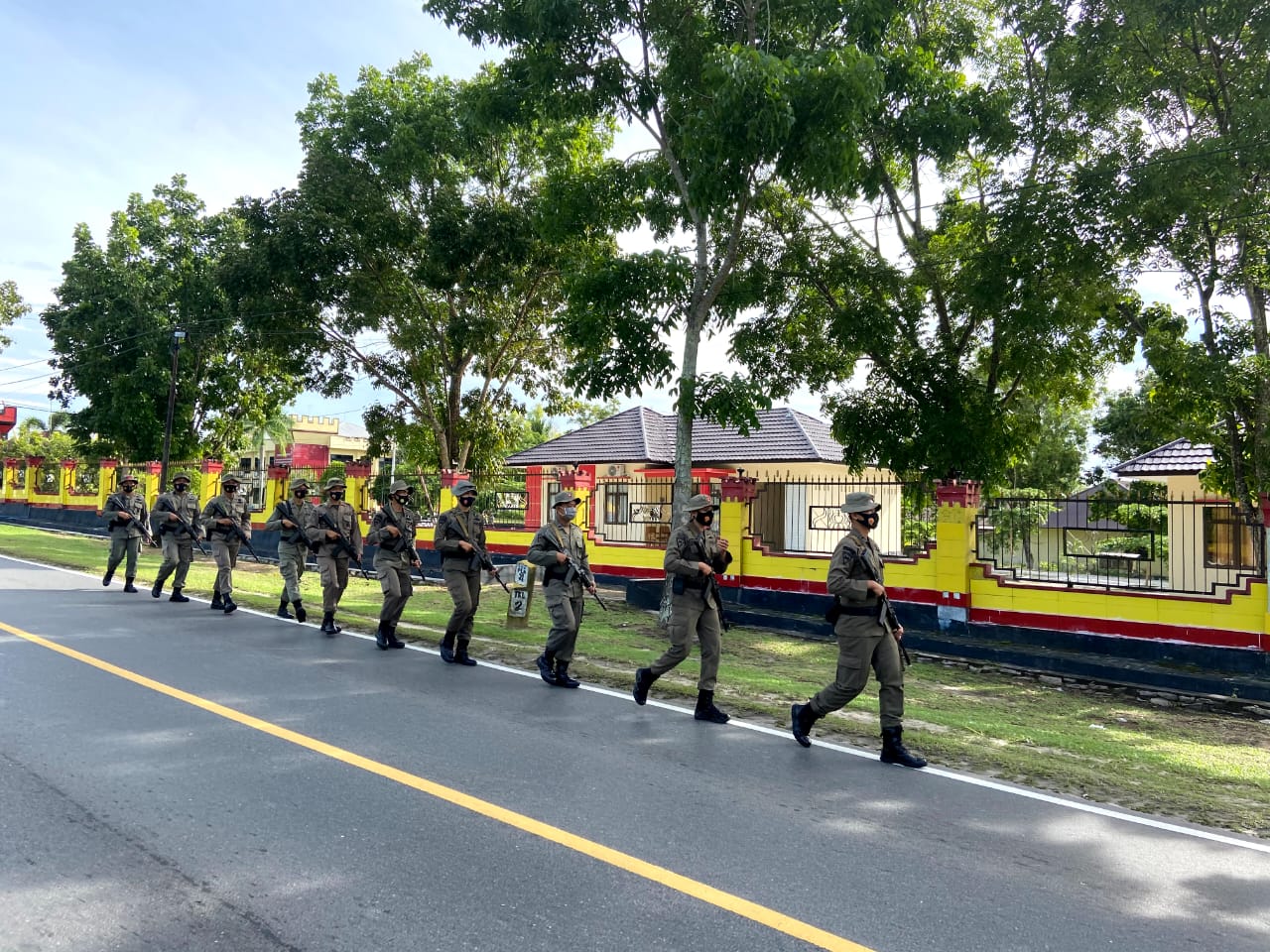 Long March 10 KM, Brimob Kalteng Siap Hadapi Tugas Berintensitas Tinggi