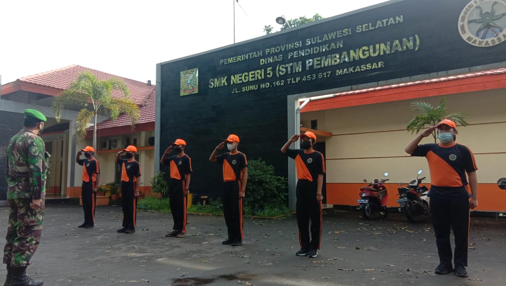 Kelas Industri BUMA School SMKN 5 Kota Makassar Cetak Siswa Siap Kerja