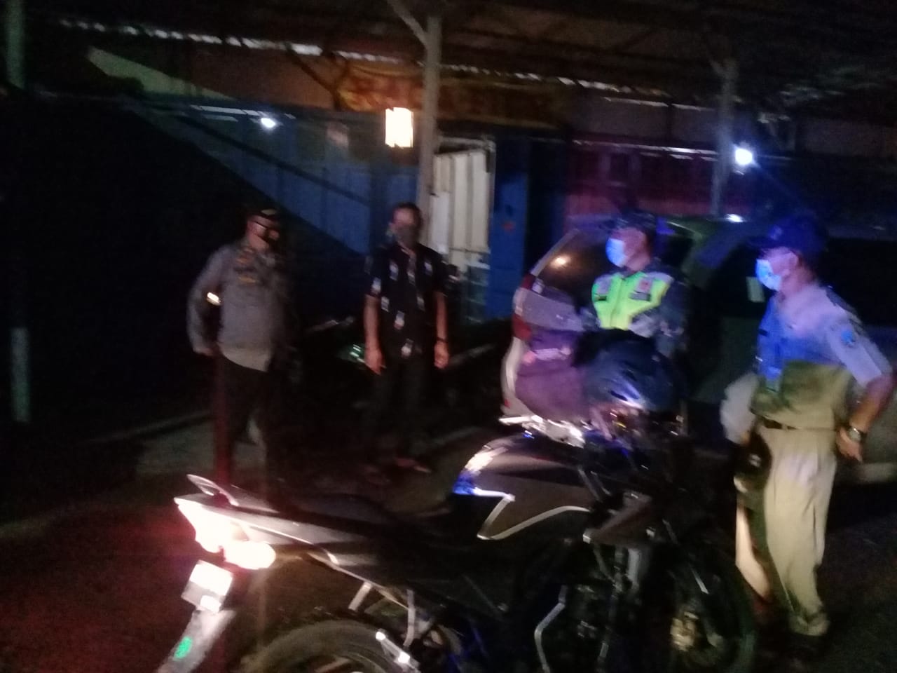 Koramil 03/Sulang Bersinergi Bersama Polsek Sulang dan Trantib Kecamatan Sulang Menggelar Patroli