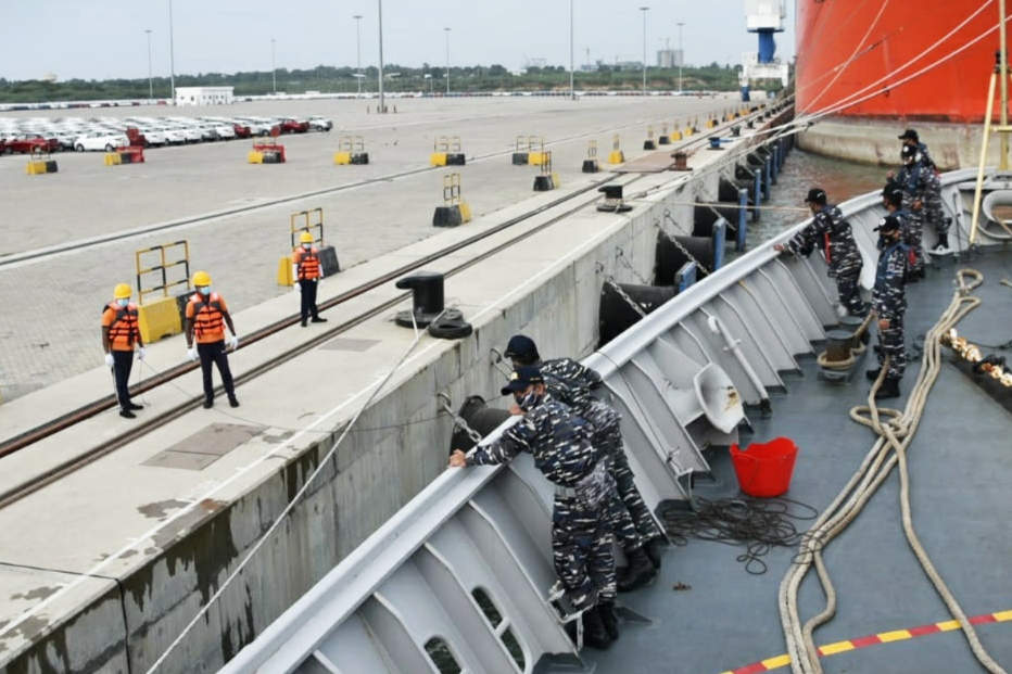 Persiapan Multinational Exercise AMAN-21, KRI Bung Tomo Sandar di Hambantota Sri Lanka