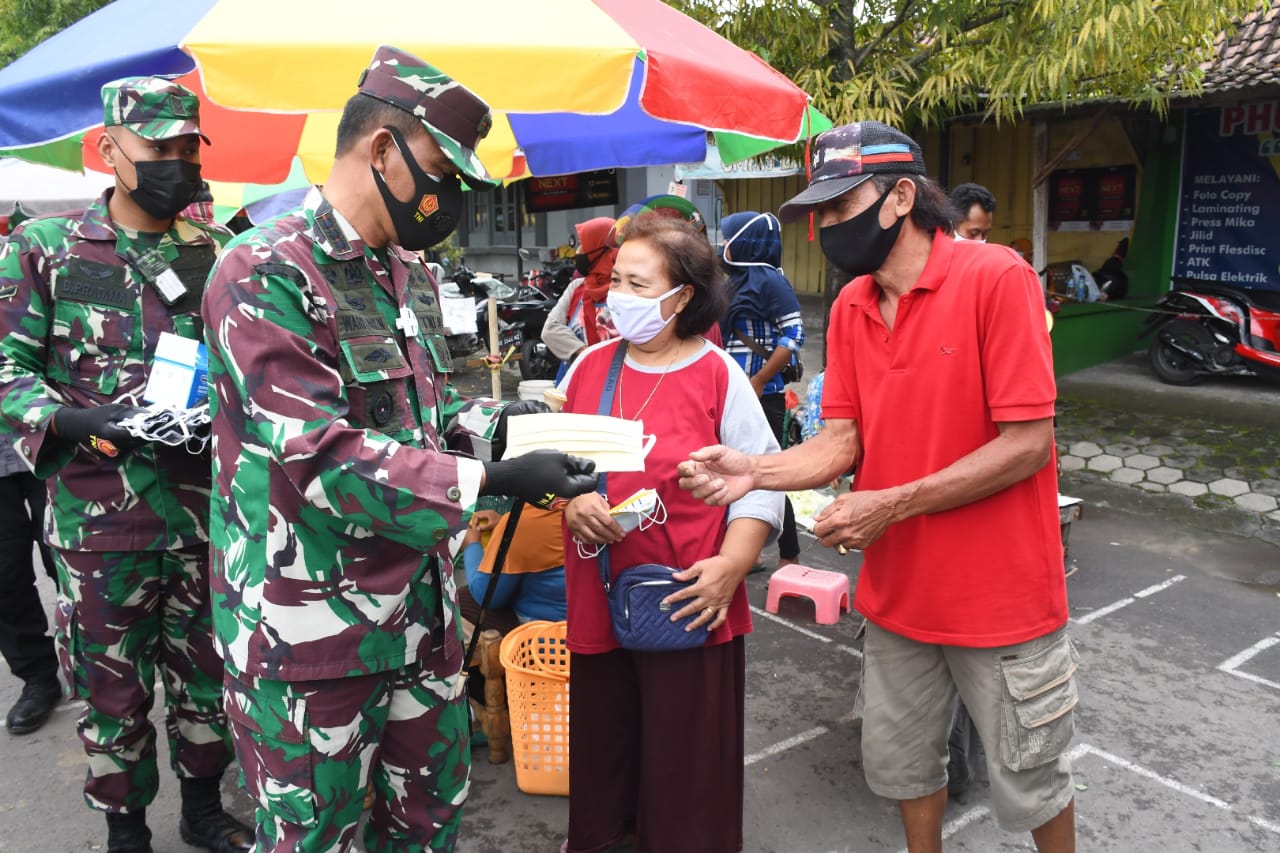 Danrem 081/DSJ Imbau Anggotanya Tetap Humanis Dalam Tugas Pendisiplinan Prokes