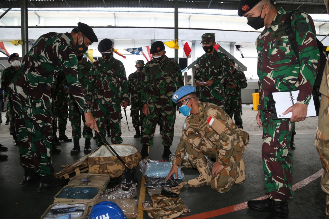 Pangkoarmada II Hadiri Apel Gelar Kesiapan Satgas MTF TNI Konga XXVIII-M UNIFIL TA. 2020