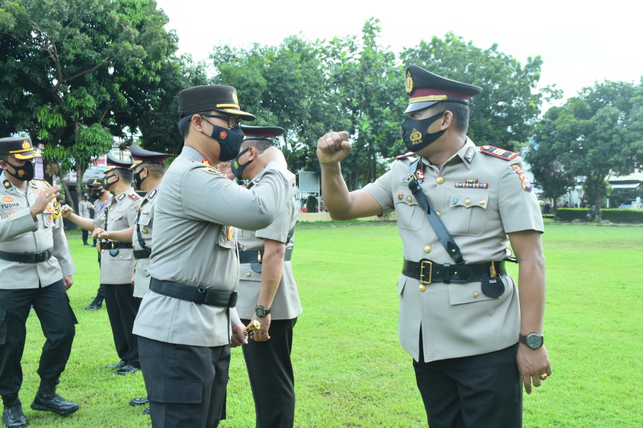 Polres Serang Kota Serah Terima Jabatan Wakapolres dan Tiga Kasat