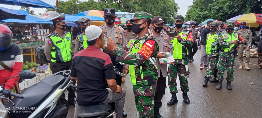 Pasar Agrobisnis Barabai Jadi Sasaran Penegakkan Protokol Kesehatan