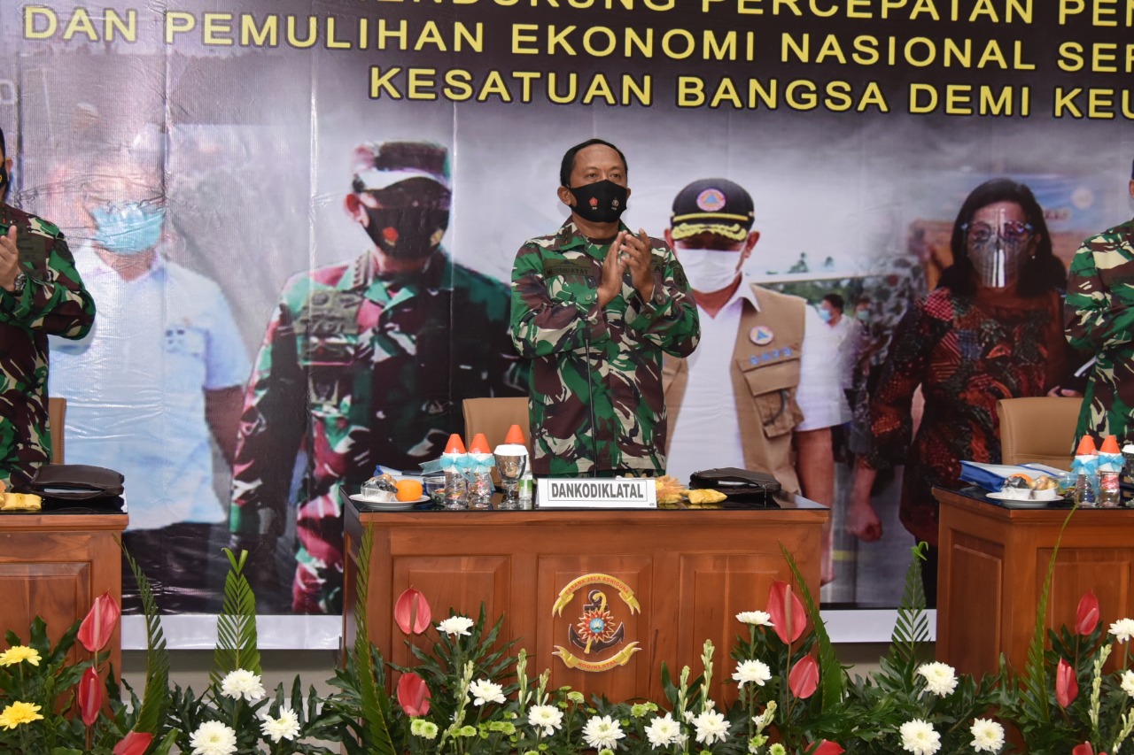 Komandan Kodiklatal Hadiri Rapim TNI Tahun 2021