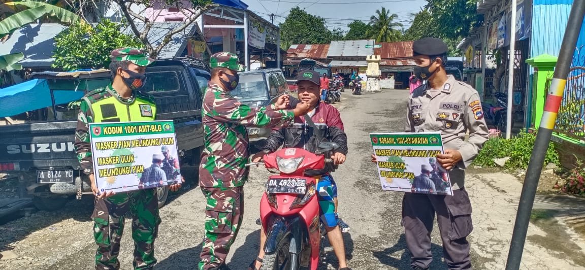 Koramil 1001-03/Awayan Bersama Polsek Melaksanakan Himbauan Kreatif