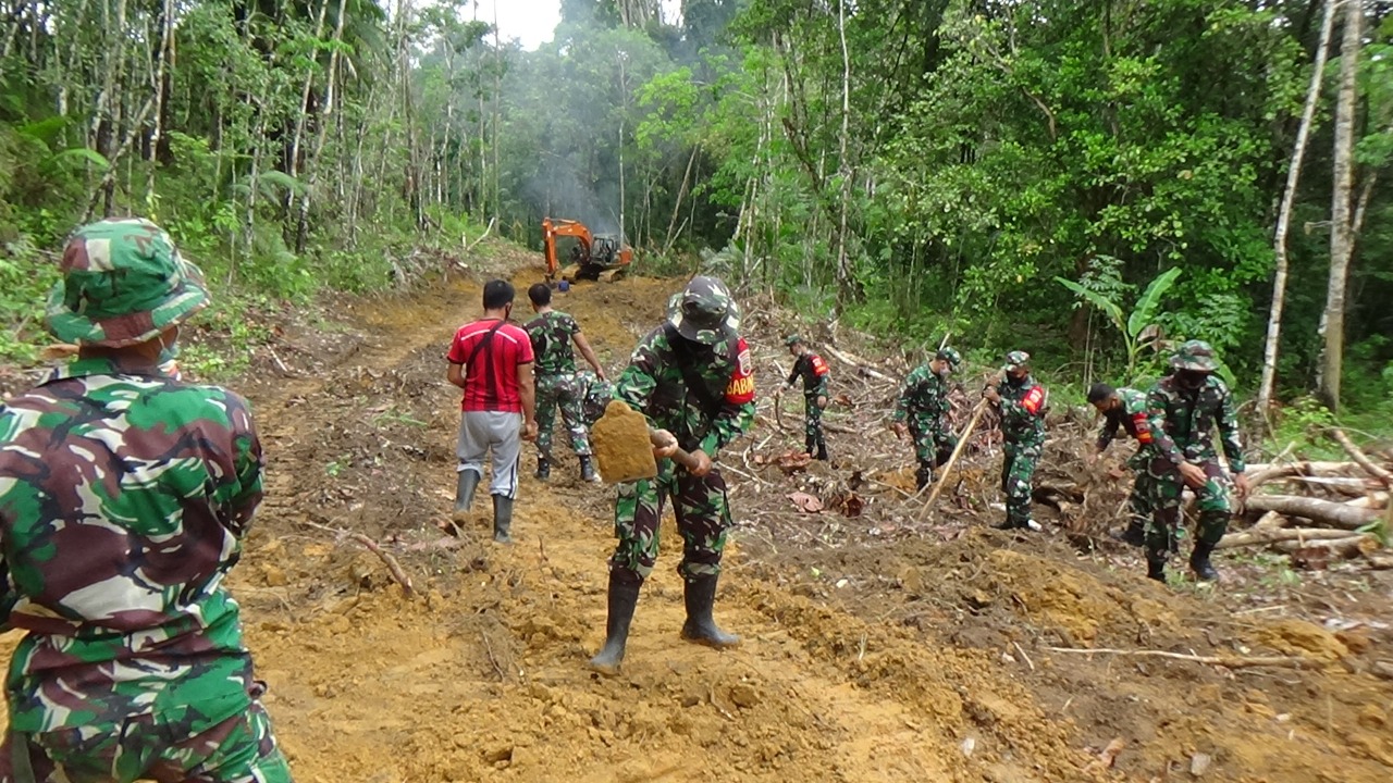 Kodim 0213/Nias Bangga Dukungan Masyarakat Atas Kegiatan Pra TMMD Ke-110