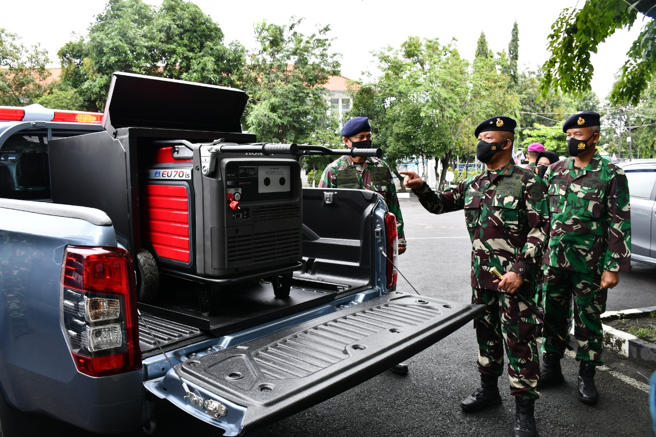 Penanggulangan Covid-19, Pangkalan Utama TNI AL V Dilengkapi Mobil Fast Laboratorium dan PCR