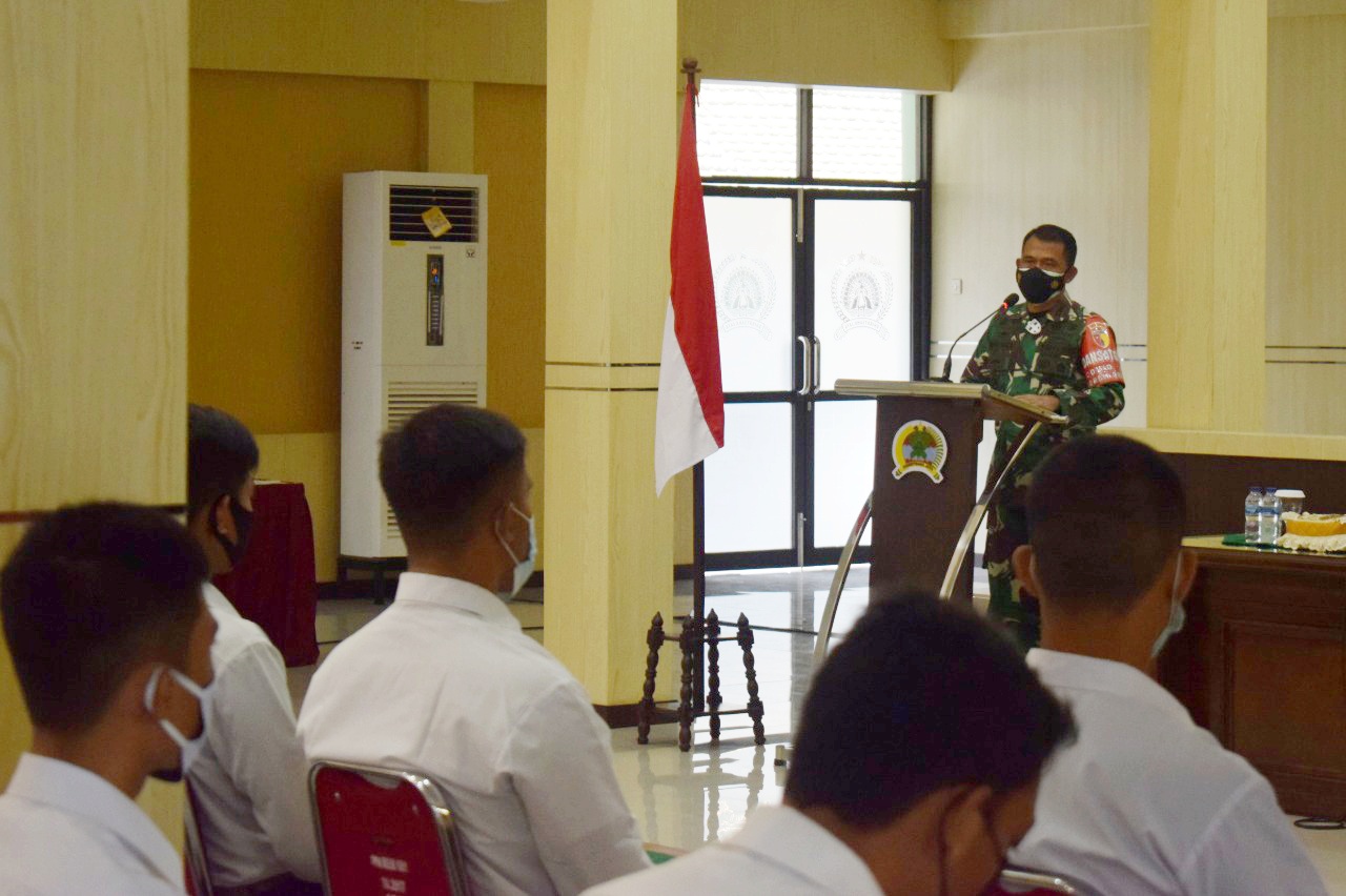 Rekruitmen Prajurit TNI Jujur, Bersih dan Transparan, Danrem 081/DSJ : Siapkan Diri Kalian Dengan Baik