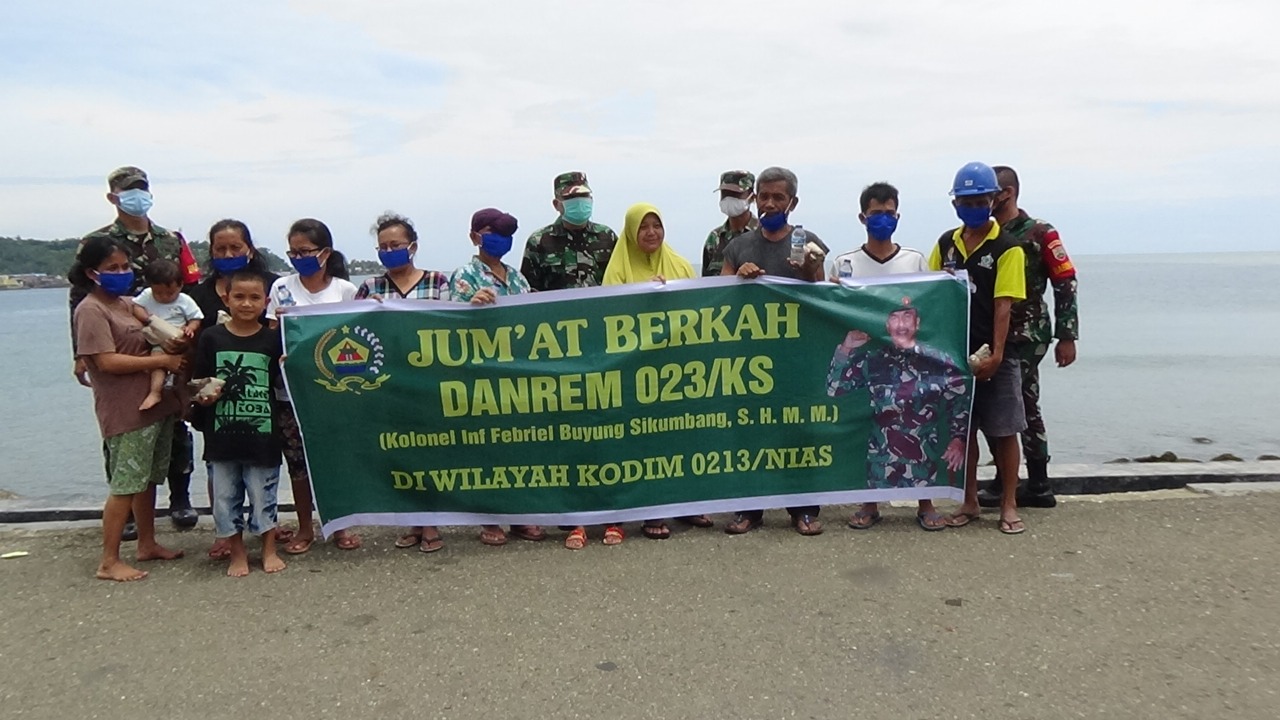 Korem 023/KS Gelar Jum’at Berkah Di Gunungsitoli