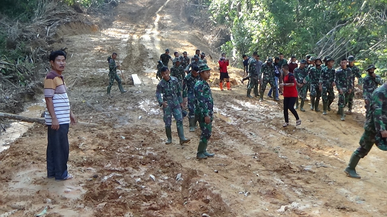 Pgs Kapendam I/BB Apresiasi Kepedulian Sosial Satgas TMMD Kodim 0213/Nias